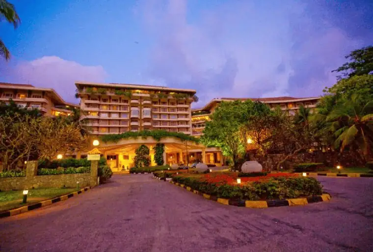 Hotels & Stays around Colombo