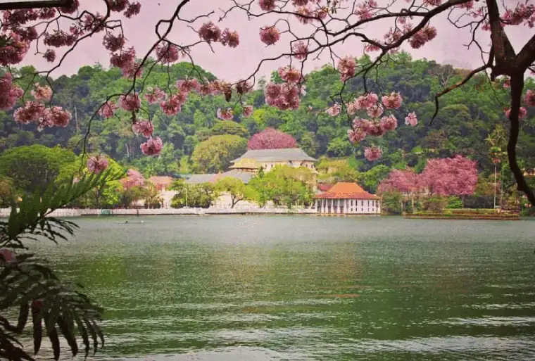 Kandy Lake in Kandy