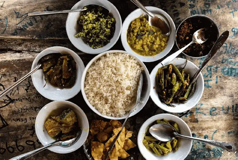 Restaurants & Local Dining around Sigiriya