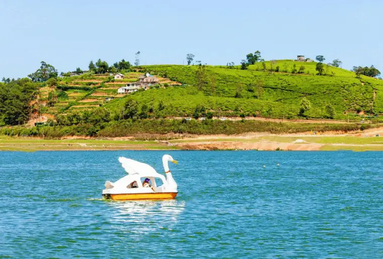 Gregory Lake in Nuwara Eliya
