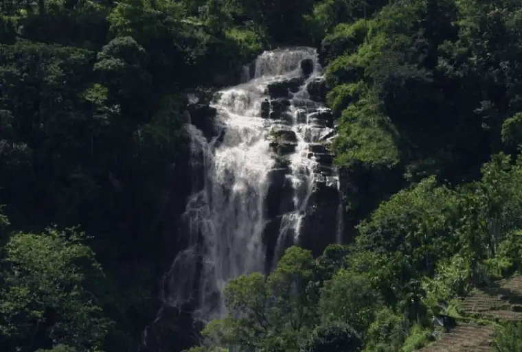 Ravana Falls in Ella